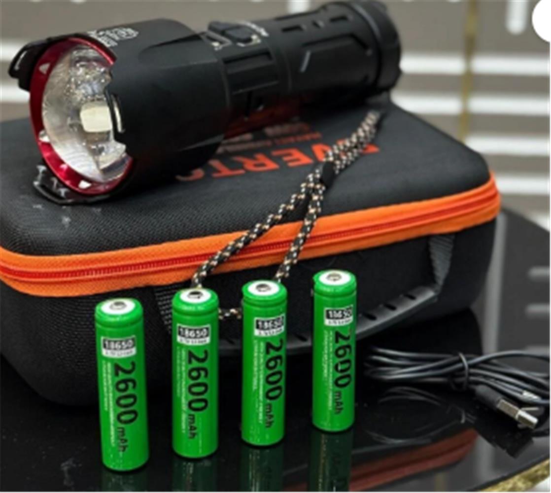 Everton RT-T709 Çantalı Metal Fener 60w 6000 lümen Led Gösterge 4-2600 mah Şarjlı Pil Zoomlu